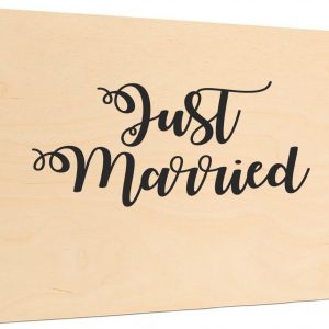 cartel madera Just Married