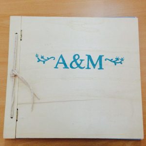 libro de firmas madera