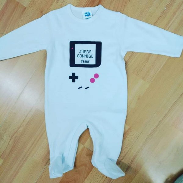 pijama bebe gameboy