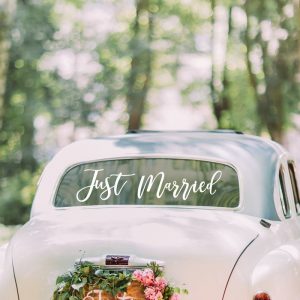 vinilo just married